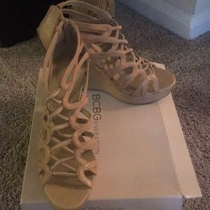 Warm cream/nude bcbg wedge heels